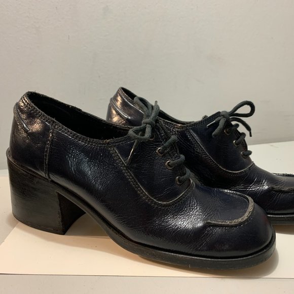 Vintage 1970s The Villager Brand Platform Women's Dark Blue Leather Shoe… - Picture 3 of 9